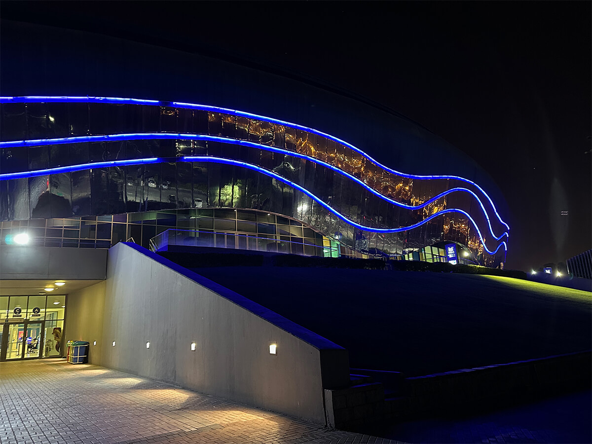 Hamdan Sports Complex (Competition pool) gallery image