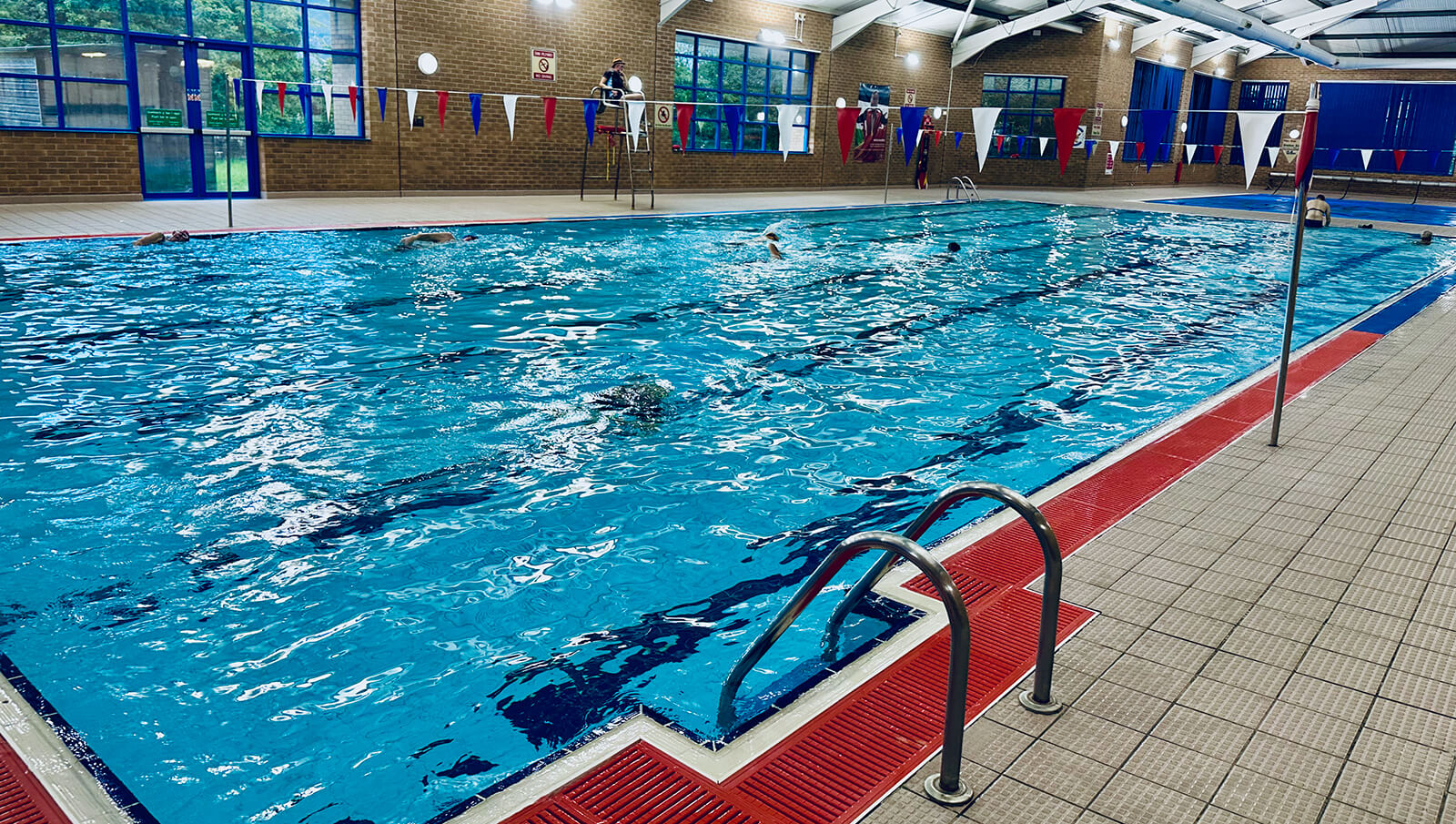 Glaslyn Leisure Centre pool photo