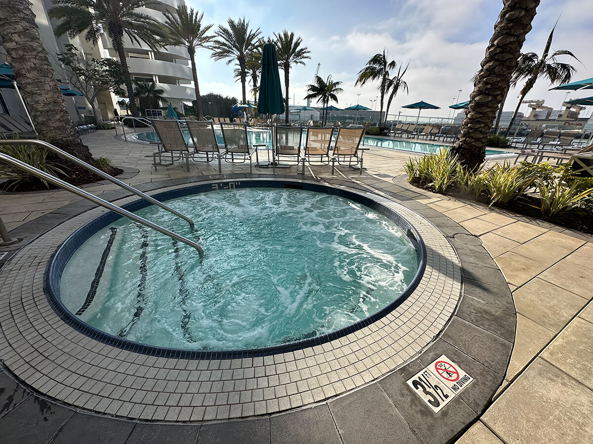 Hilton San Diego Bayfront gallery image