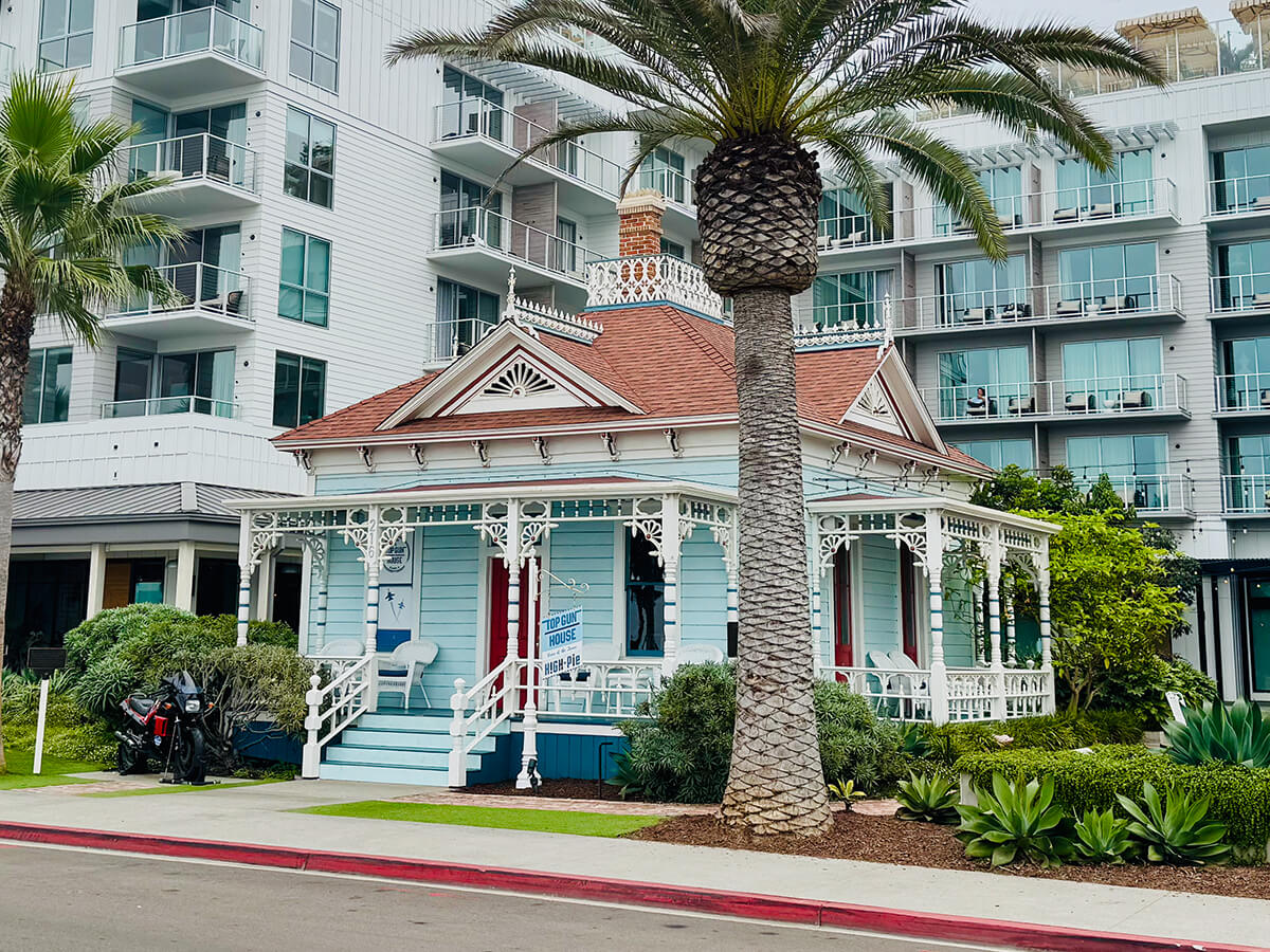 William A. Wagner Aquatic Center Training Pool gallery image