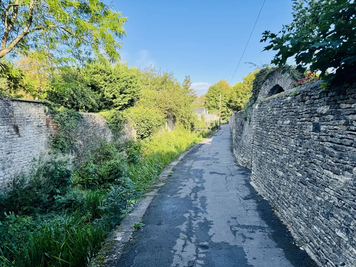 Cirencester Open Air Pool gallery image