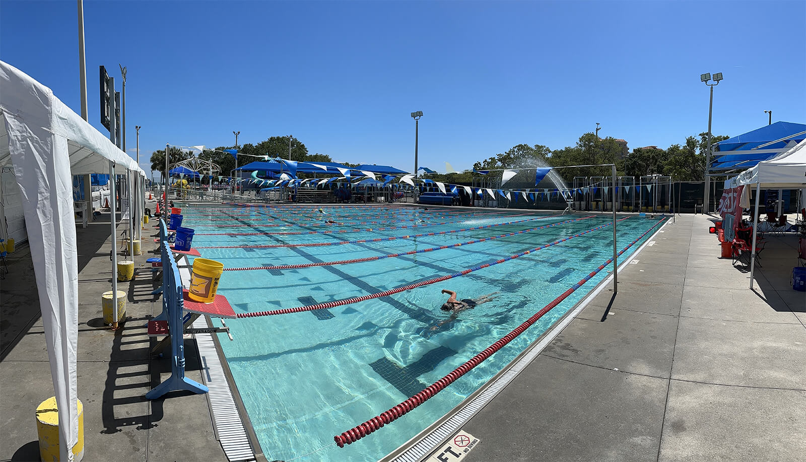 North Shore Aquatic Complex pool photo